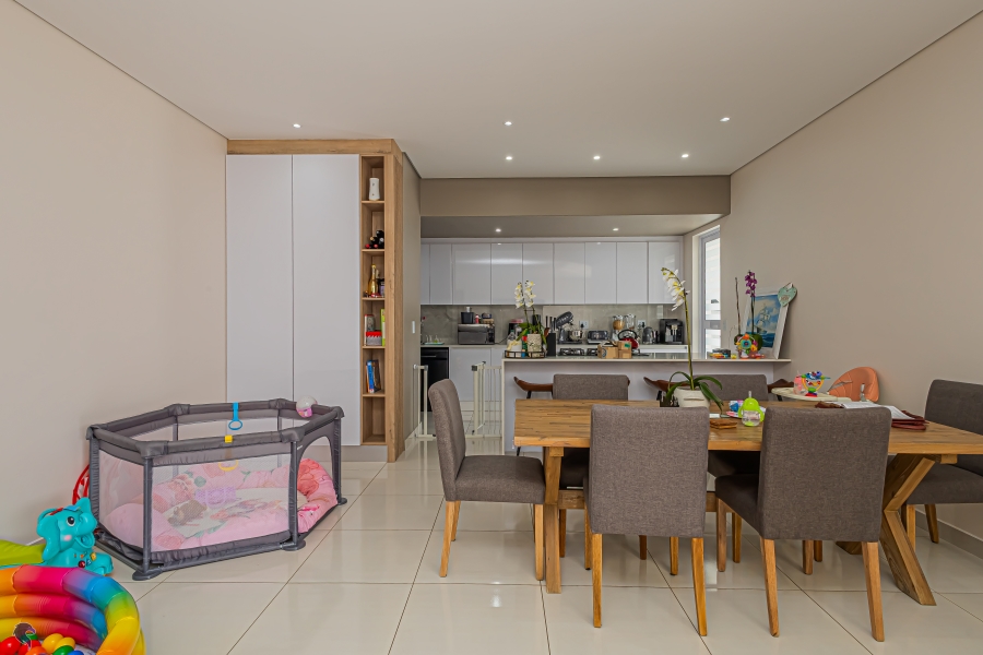6 Bedroom Property for Sale in Country Club Western Cape